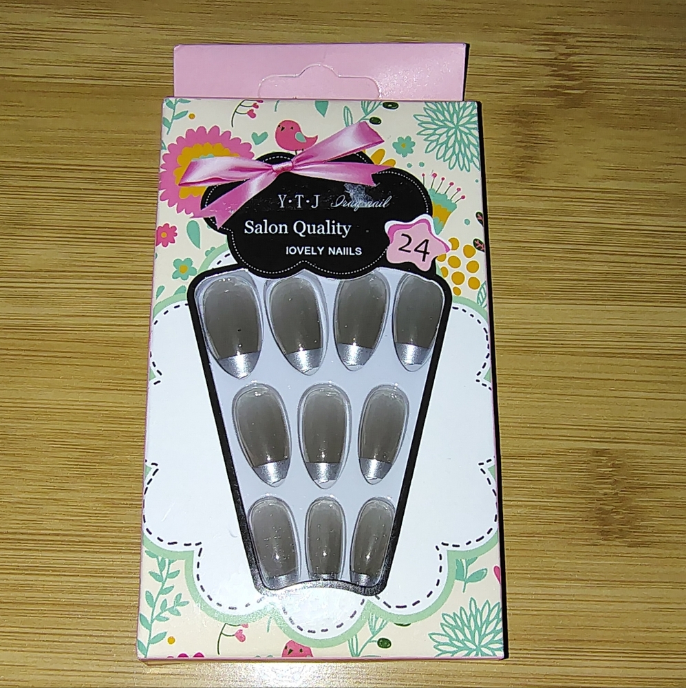 3/$15 Press on Nails Grey Silver French Tip Almond Shaped False Nails Women
